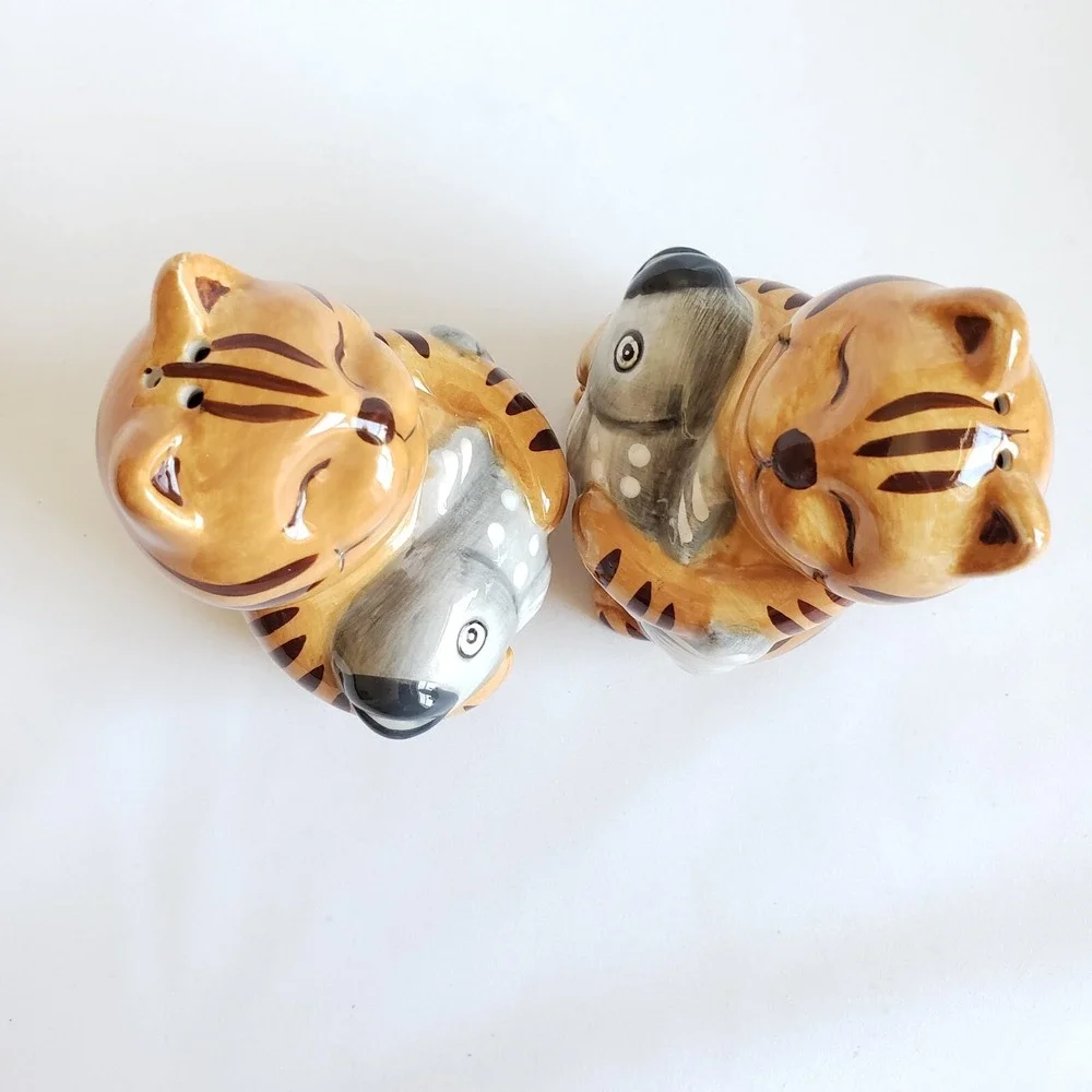 Ginger Orange Cat Salt And Pepper Set Stripped Tabby Holding Fish